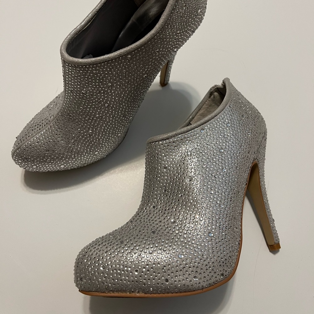 Steven By Steve Madden Silver Crystal Embellished Ankle Booties